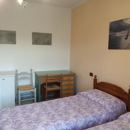 Bed & Breakfast Mezzaluna Feletto Екстер'єр фото