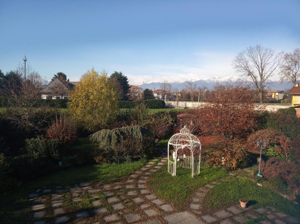 Bed & Breakfast Mezzaluna Feletto Екстер'єр фото